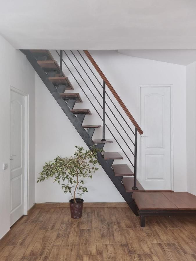 Casa De Oaspeti Minerva Deva Ngoại thất bức ảnh